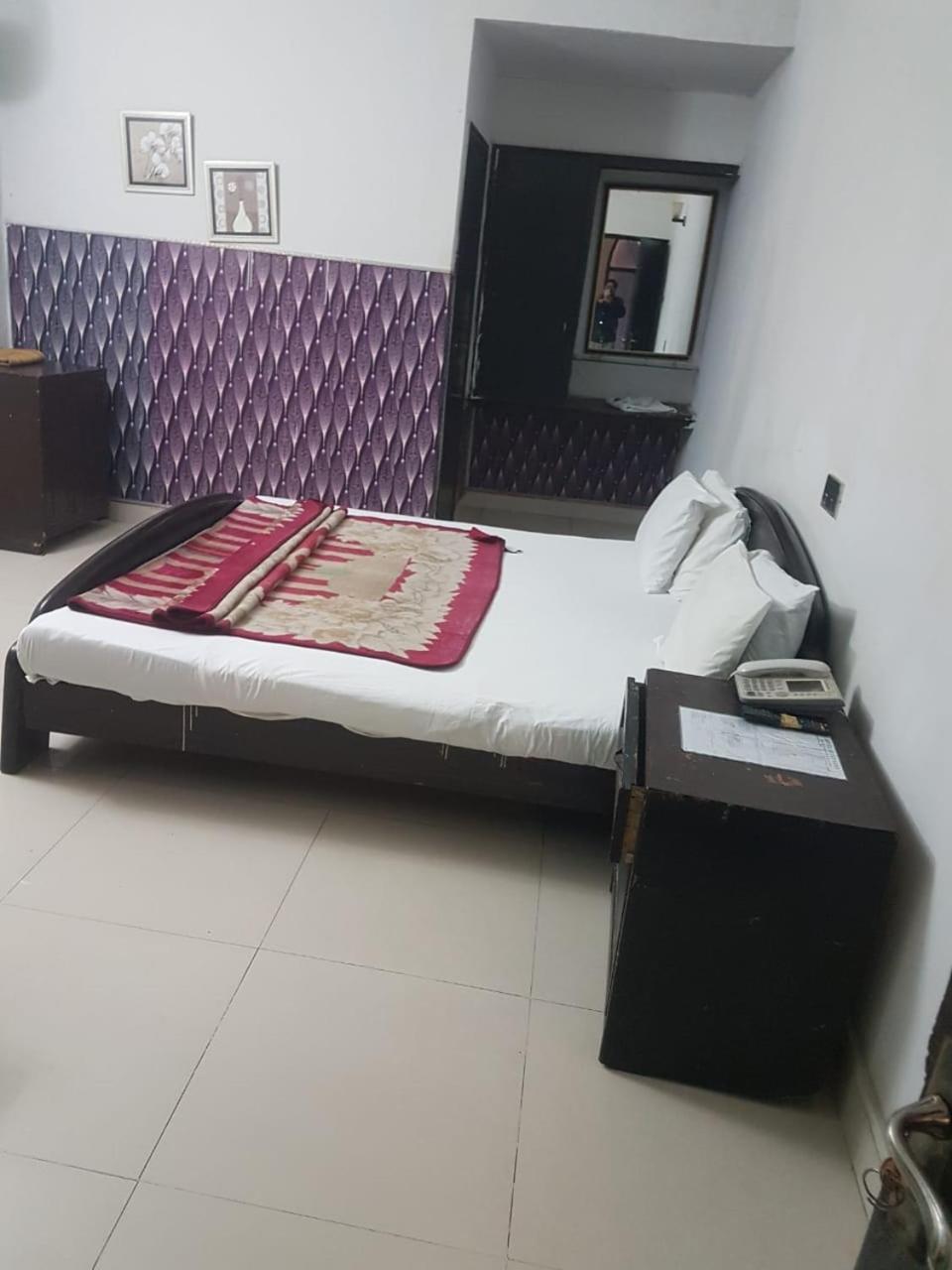 Hotel Silver Sand מולטאן מראה חיצוני תמונה